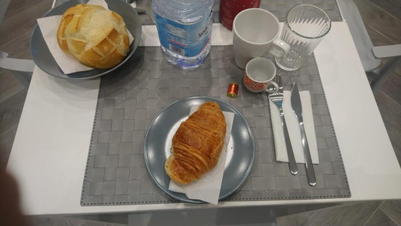 נאפולי Soggiorno Napoletano מראה חיצוני תמונה